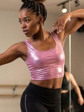 NWT Bear‎ Metallic Pink Dance Crop Top Size Small
